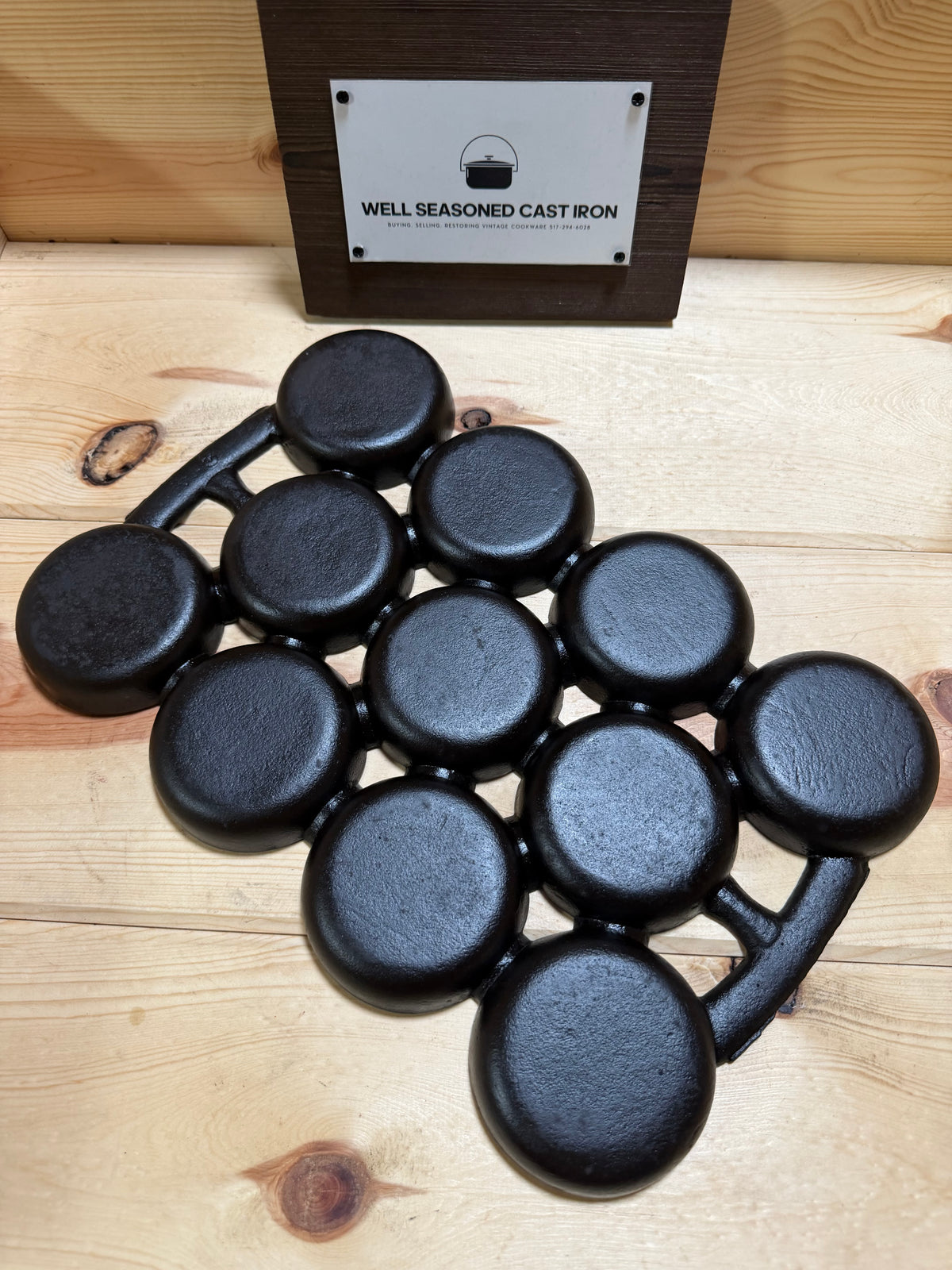 R&E MFG #2 Biscuit Pan