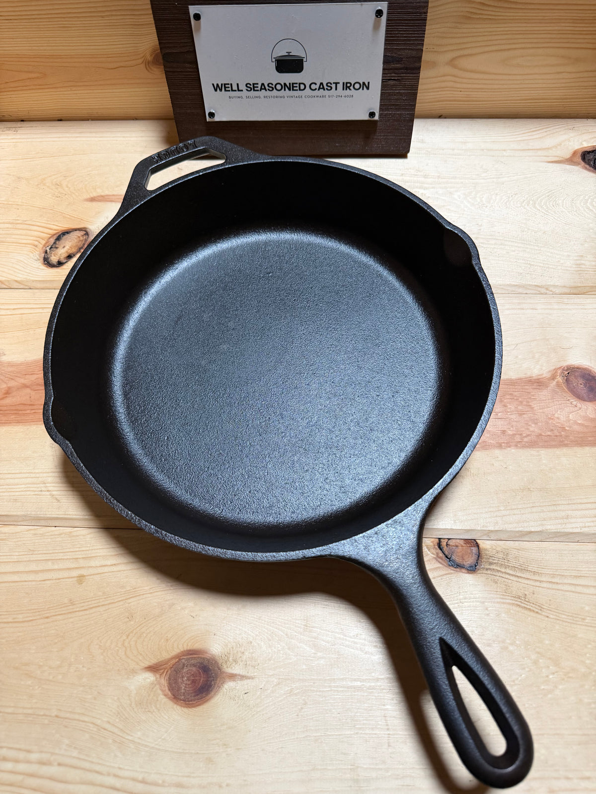 Lodge Deer Skillet