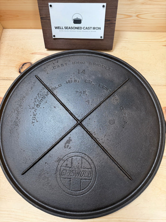 Griswold Slant Logo # 14 Bailed Griddle - INV003