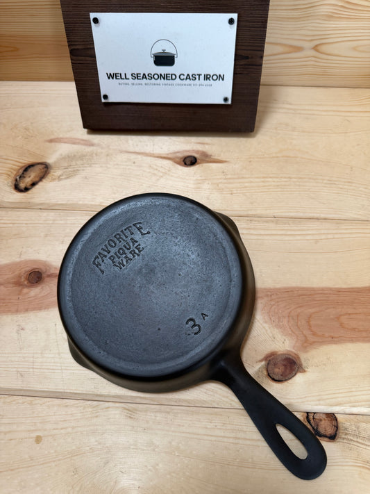 Favorite Piqua Ware #3 - INV005