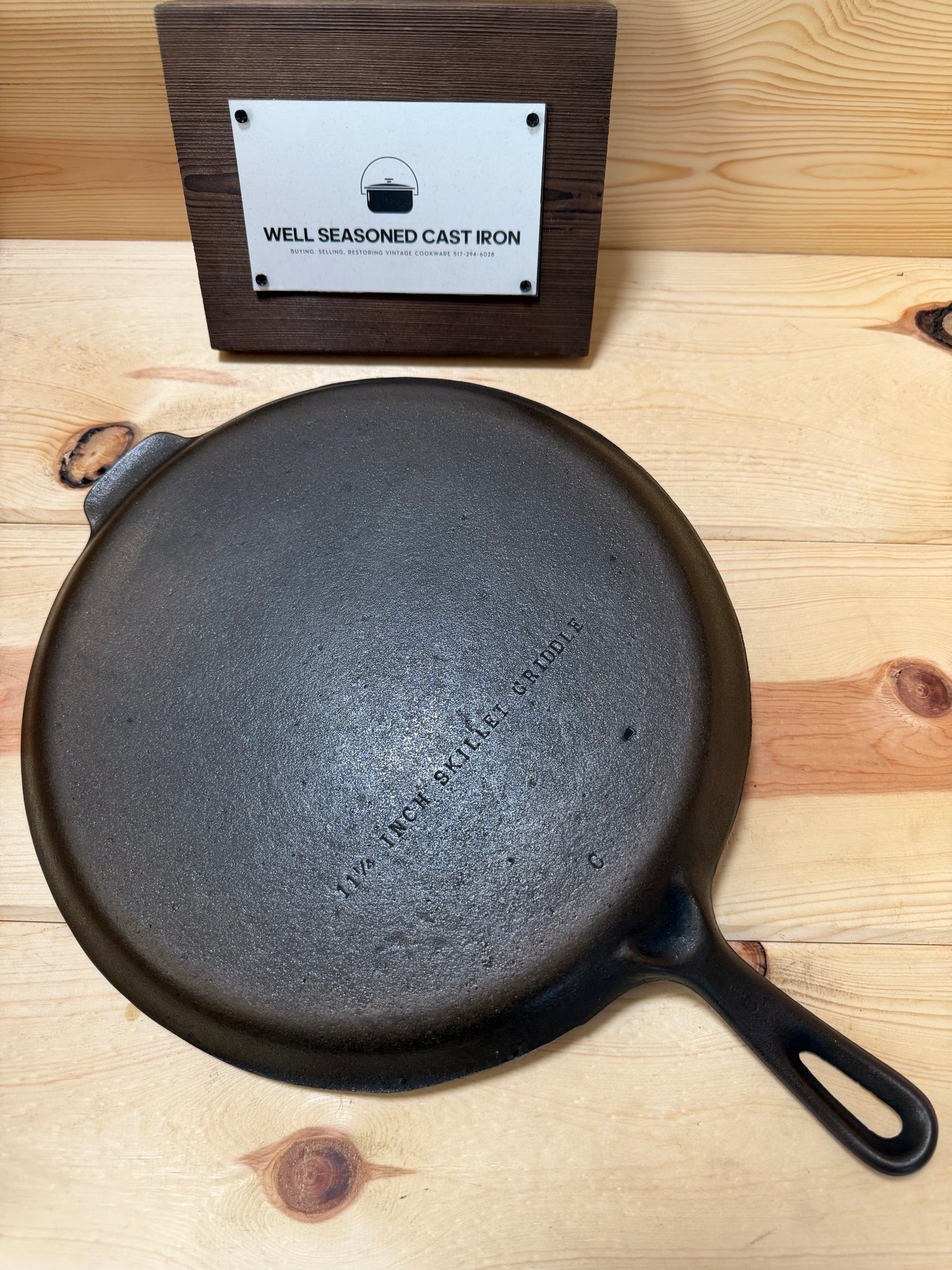 Wagner - Unmarked Skillet Griddle 11.25 in  INV016