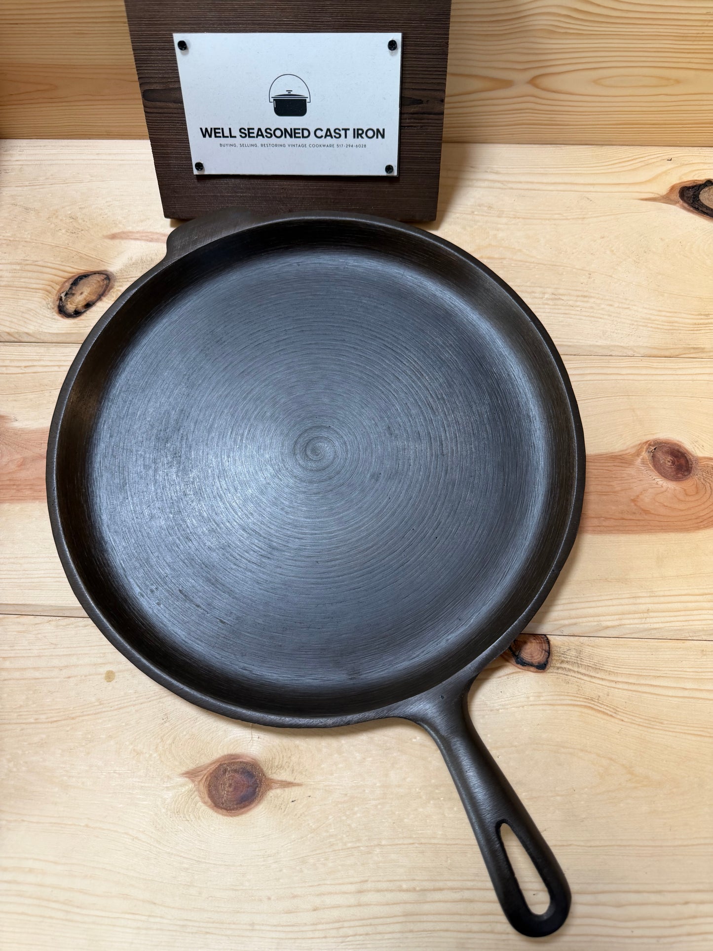 Wagner - Unmarked Skillet Griddle 11.25 in  INV016