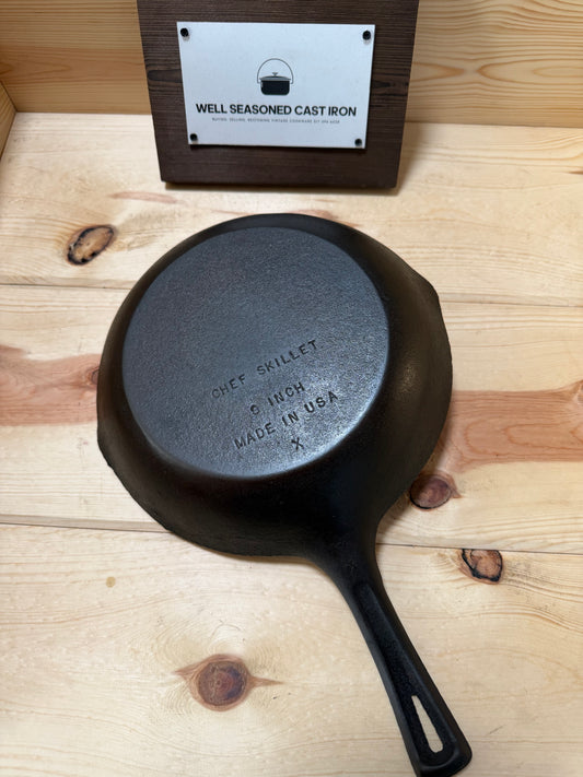 Wagner - Unmarked Chef Skillet 9in INV020