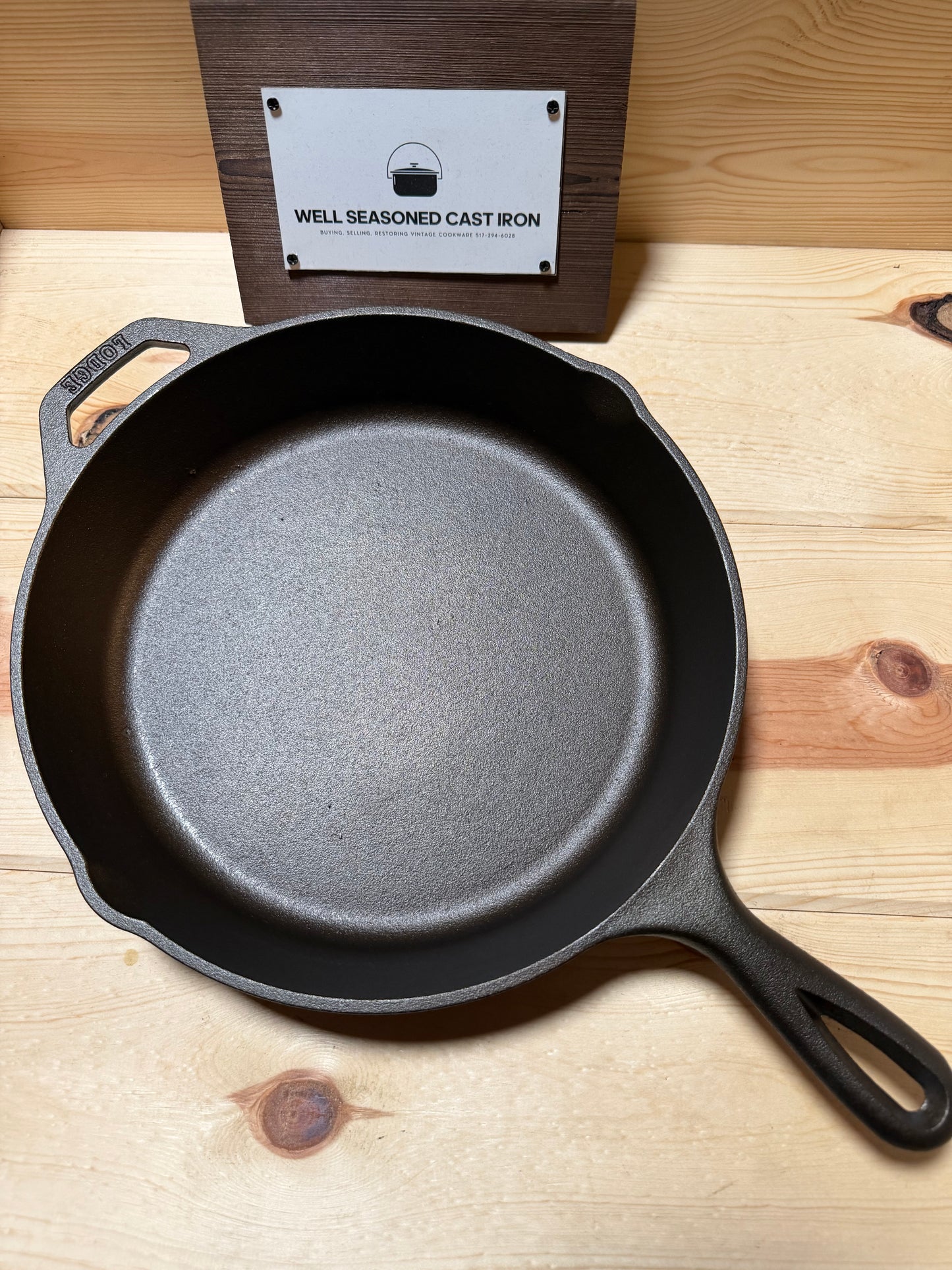 HTF! Lodge- Michigan Skillet INV031