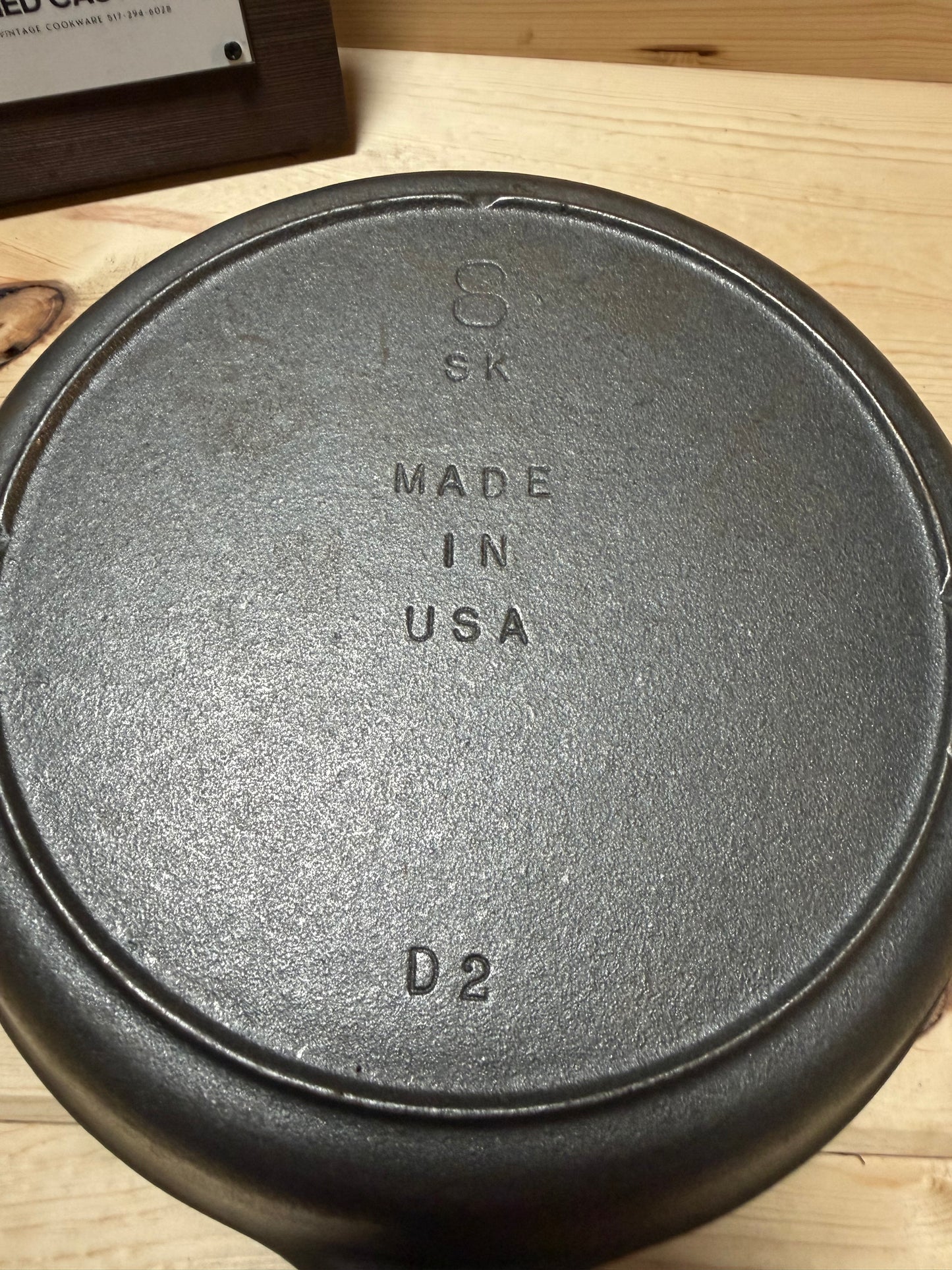 NOS! Lodge 3 Notch SK #8 Skillet