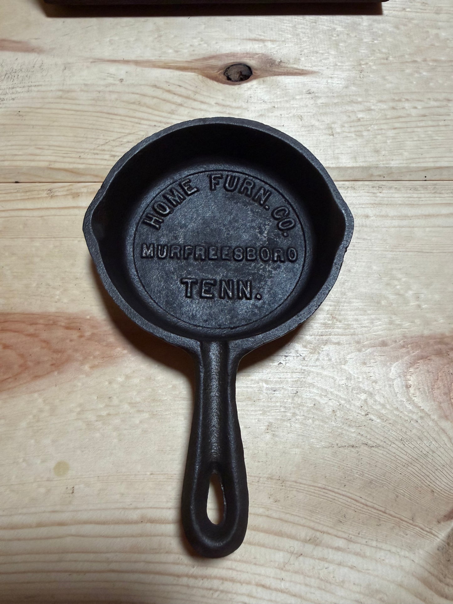 Home Furn Co. Advertising skillet