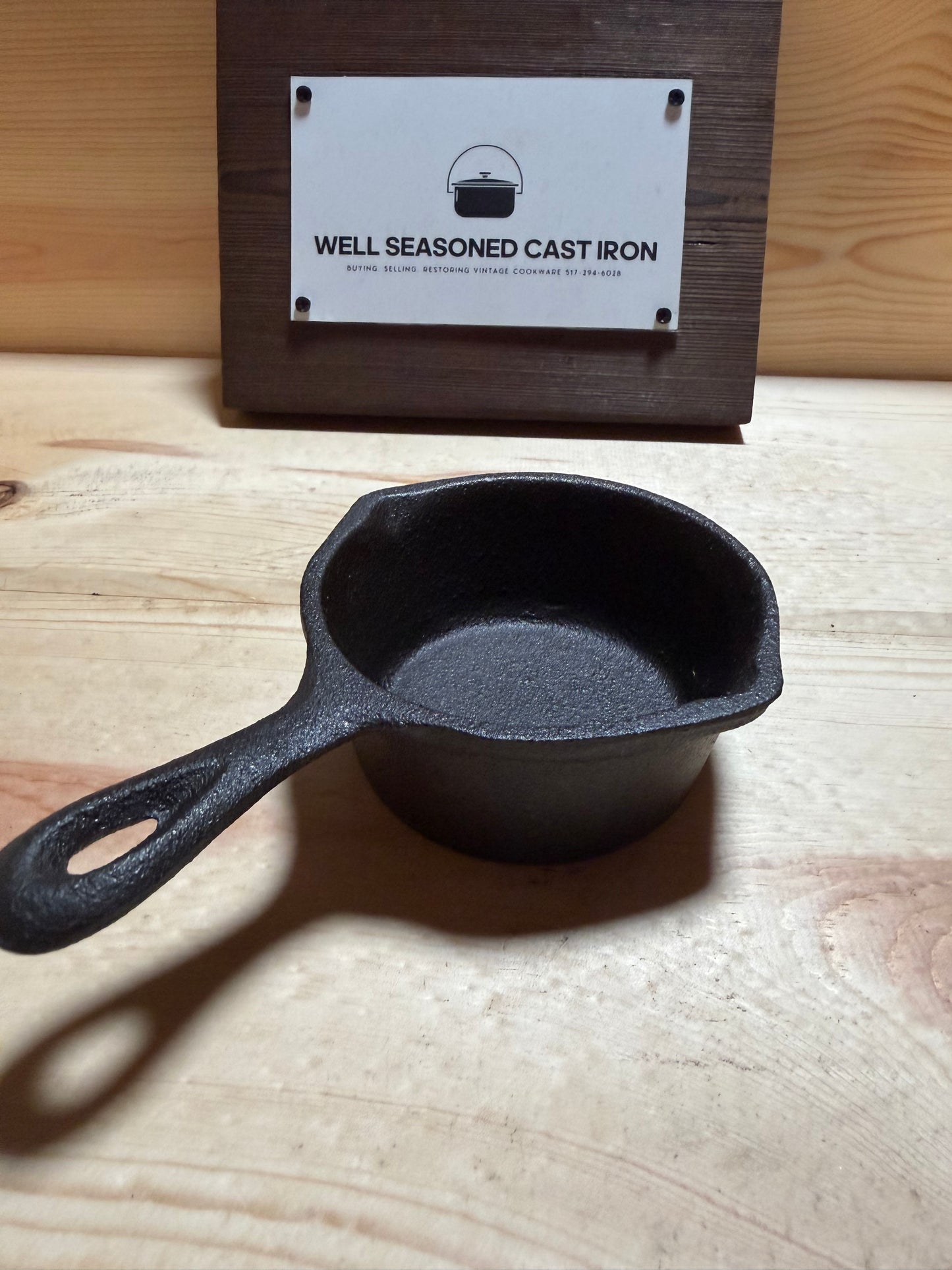 Unmarked Sauce/Baster cup
