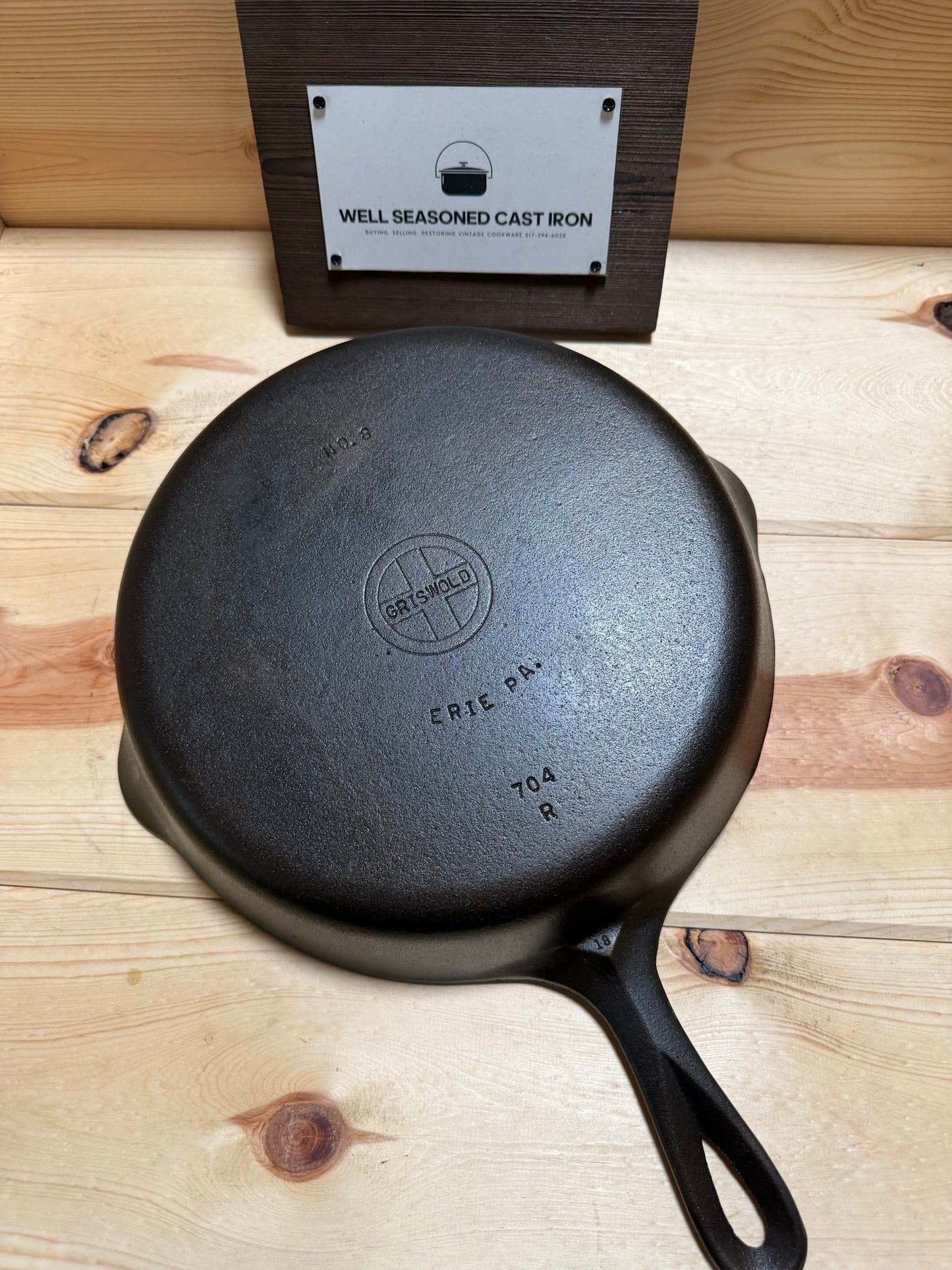 Griswold #8 Skillet- Small Logo