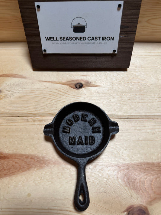 Modern Maid Advertising Ashtray/Spoon rest