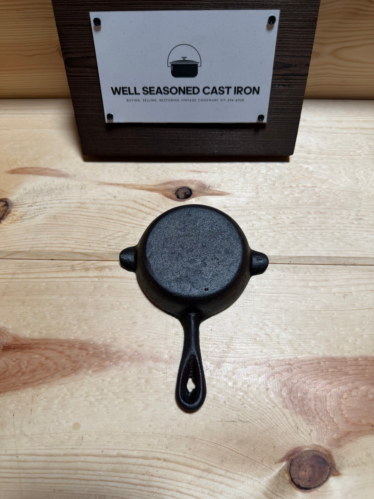 Modern Maid Advertising Ashtray/Spoon rest