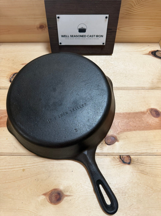 Wagner - Unmarked #8 Skillet