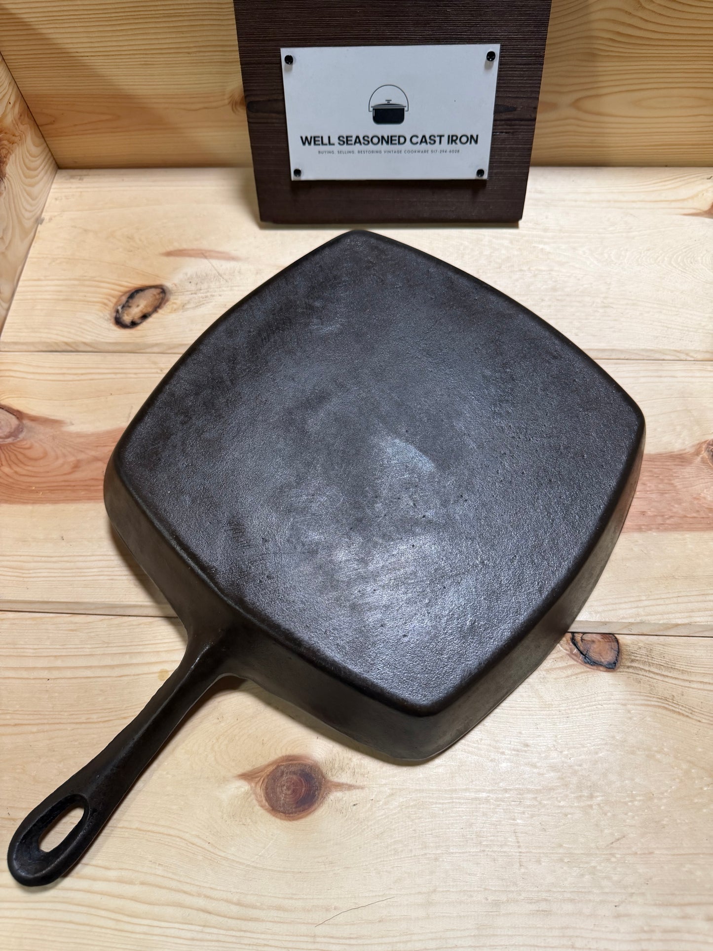Unmarked Square Skillet
