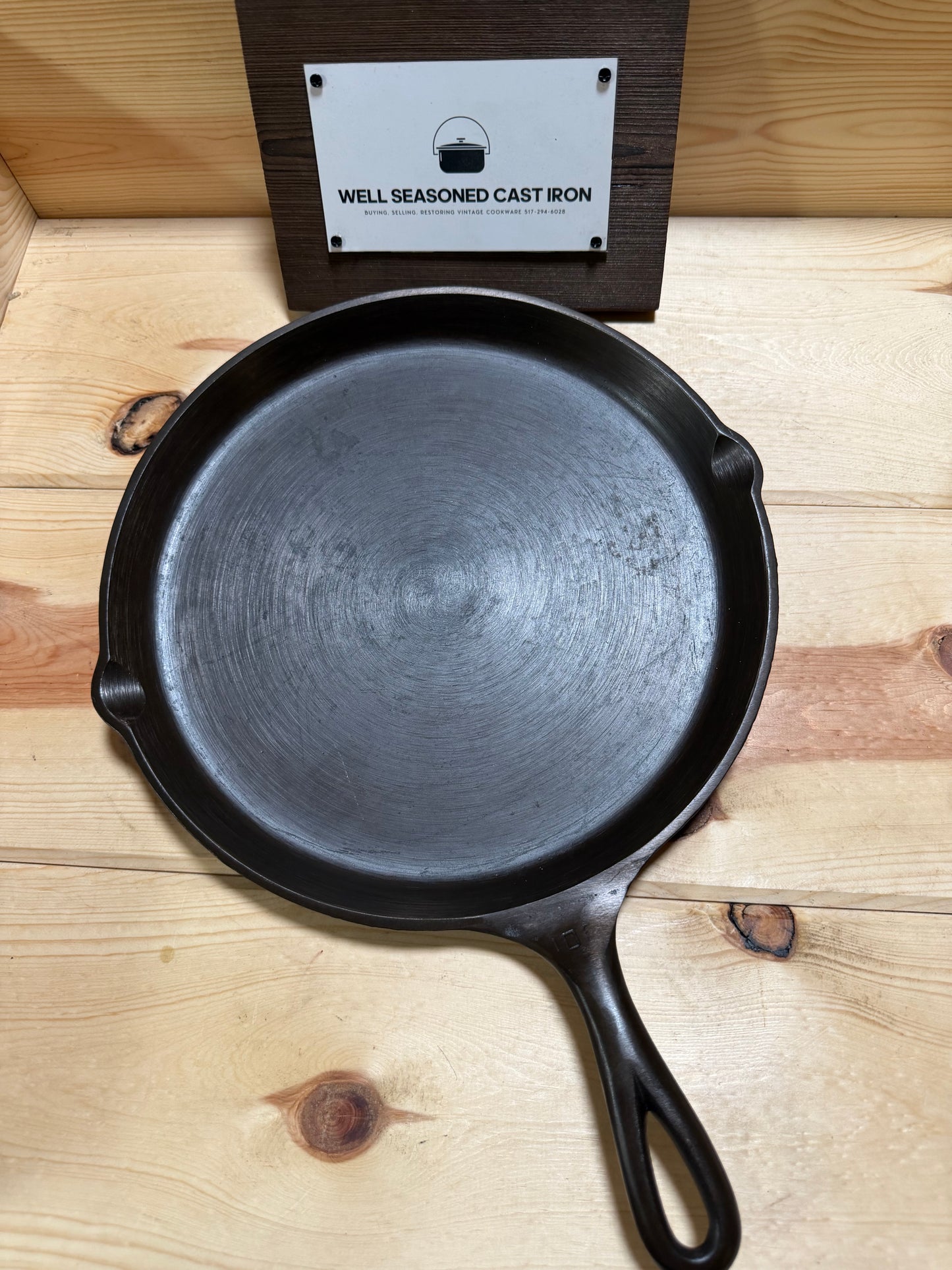 Griswold - Large Block Logo 108 skillet griddle