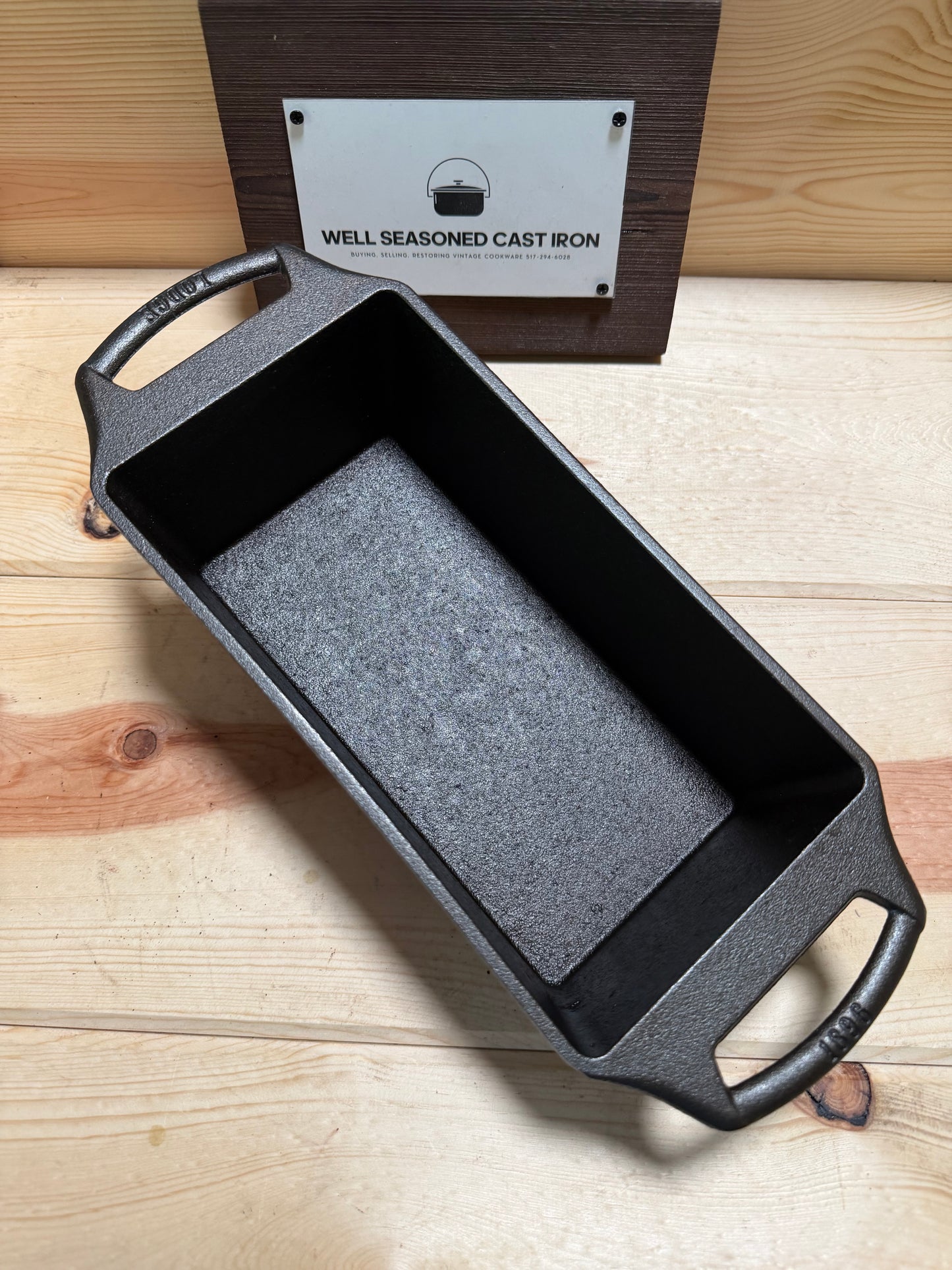 Lodge Loaf Pan