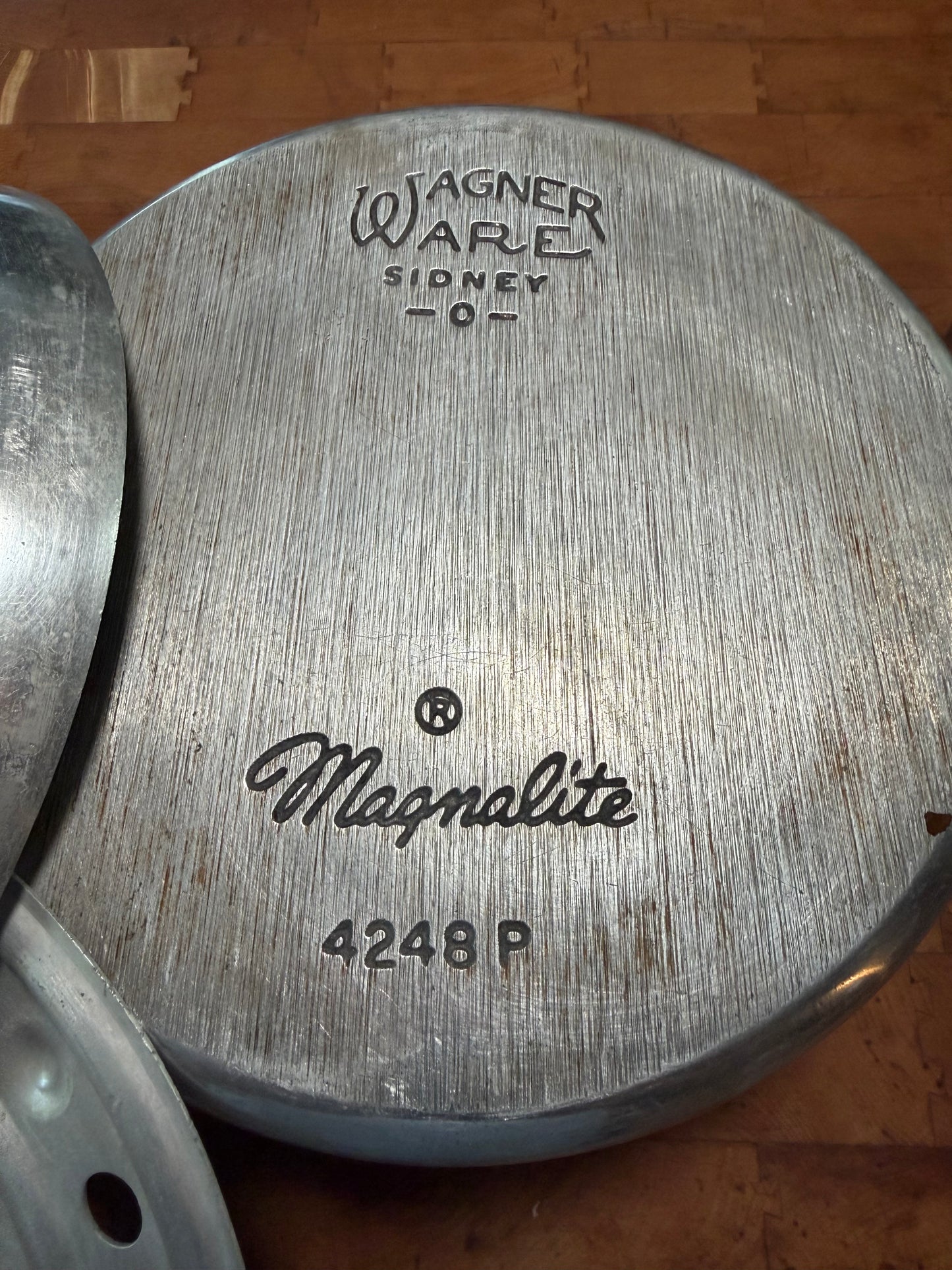 Wagner Ware - Magnalite 4842P