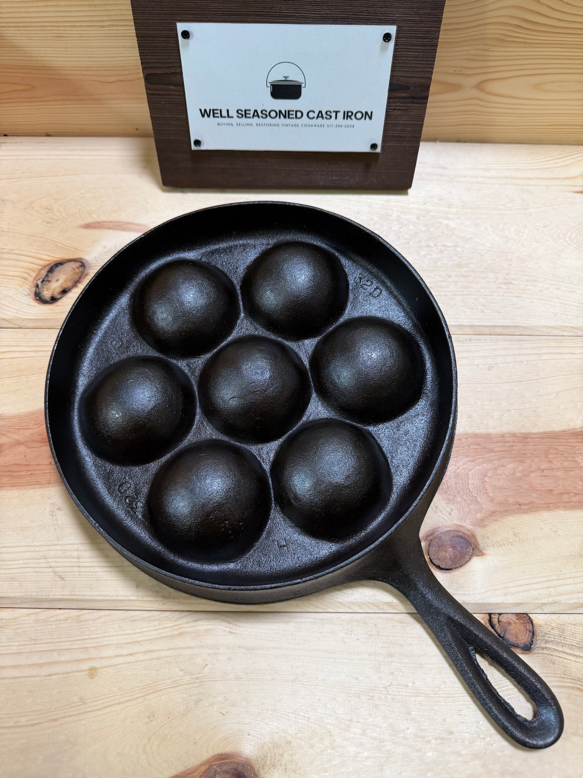 Vintage Lodge Danish Aebleskiver/ Egg Poacher