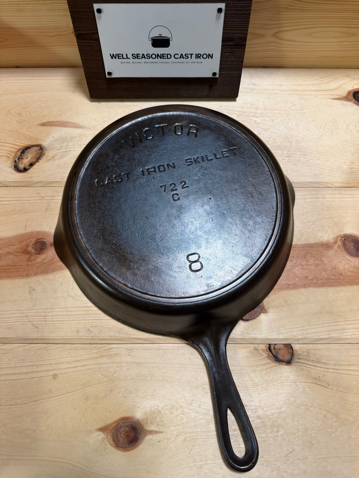 Griswold Victor " 3 Line" #8