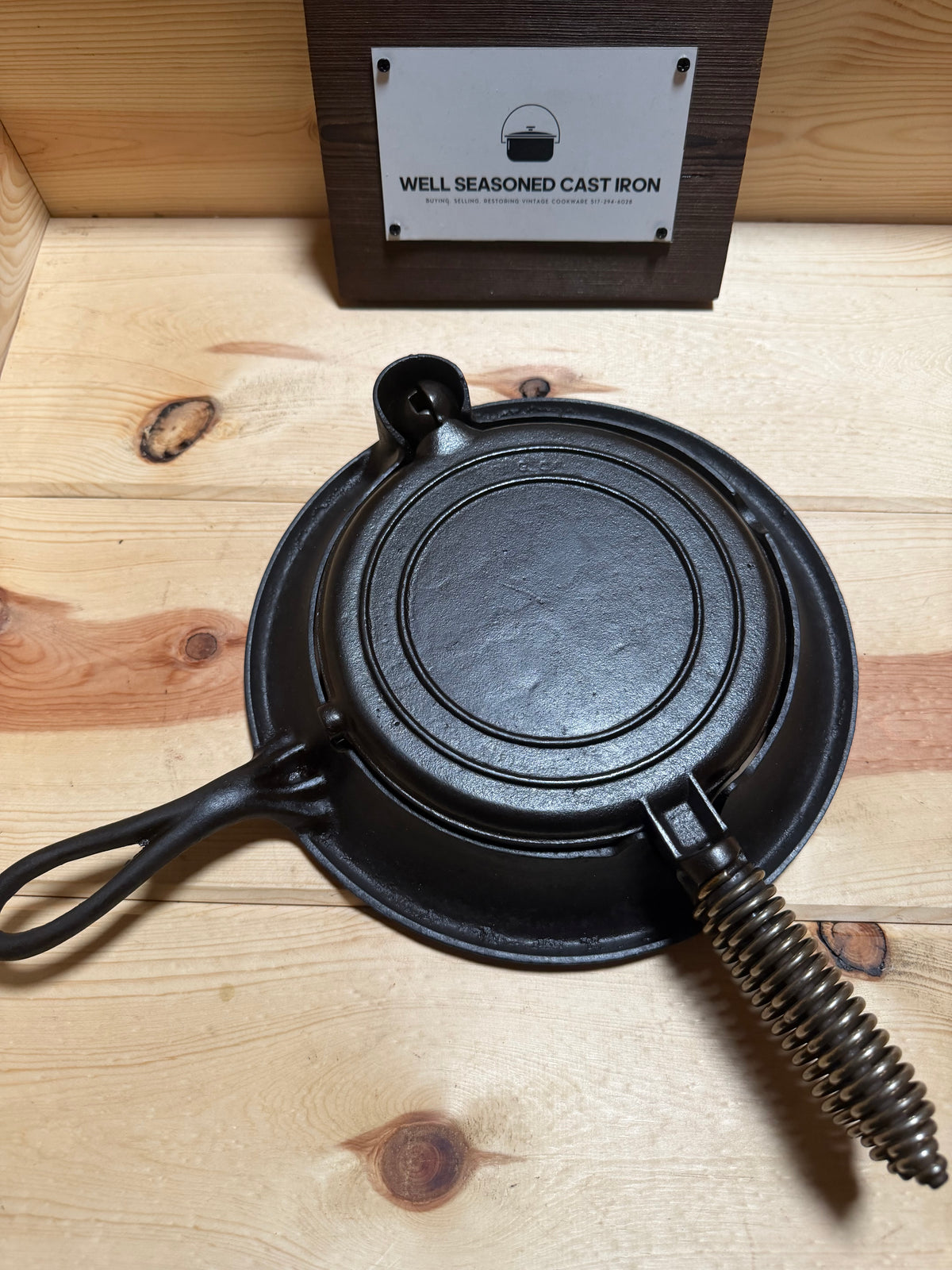 Stover #7 Waffle Iron - low base