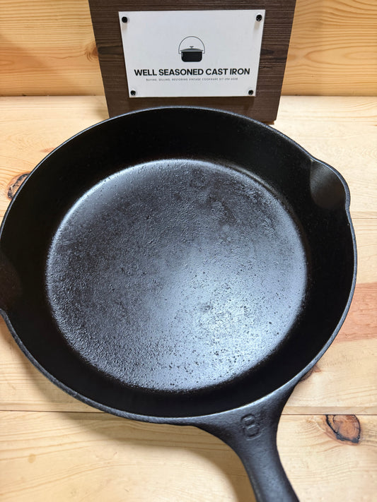 HTF!! Griswold- Slant Logo smooth bottom #8