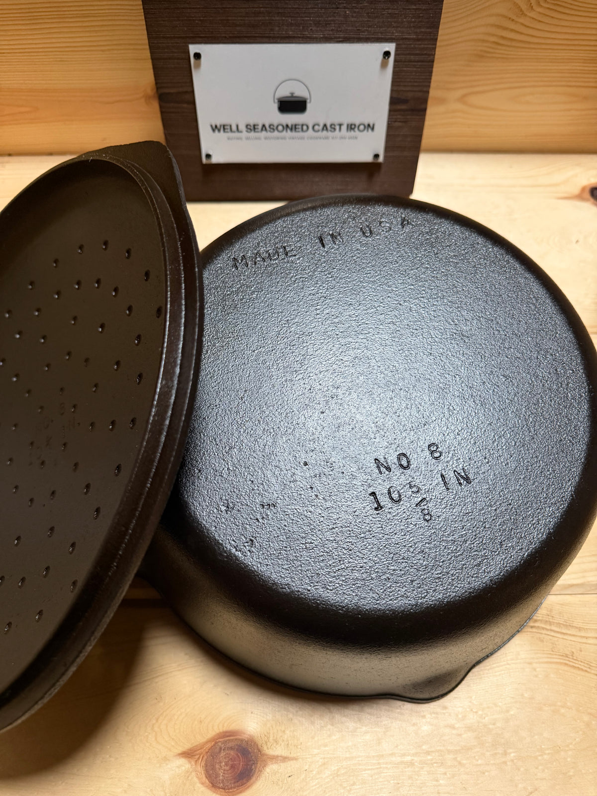 Birmingham Stove and Range no 8 dutch oven
