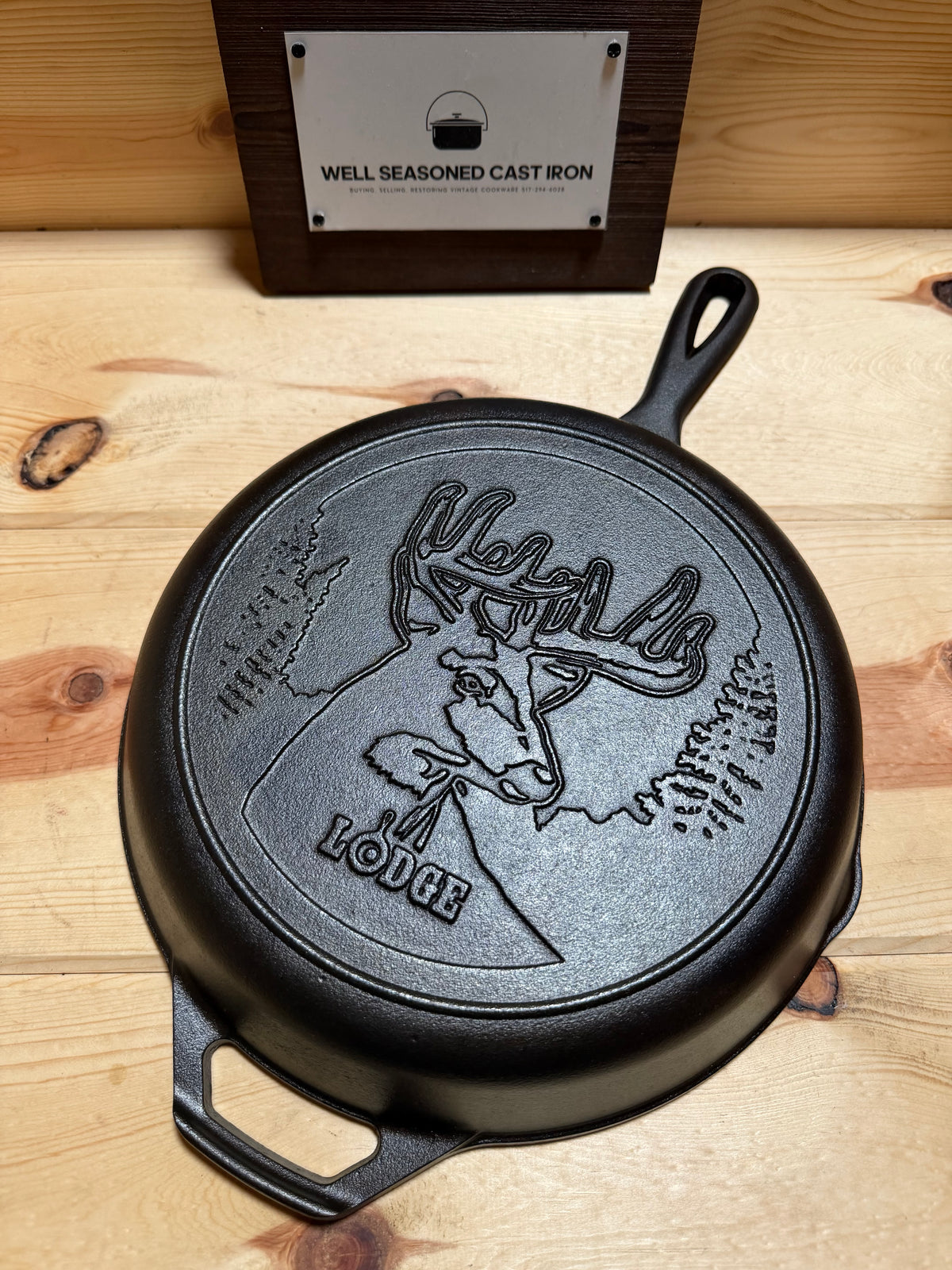 Lodge Deer Skillet